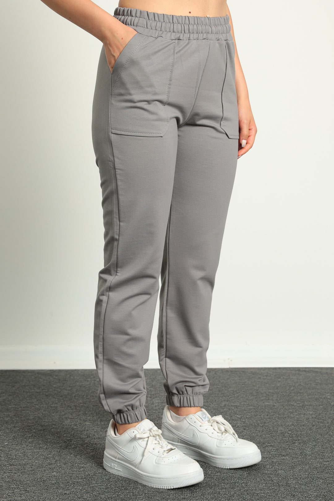 MPL Women's Cuffed Sweatpants 2623 - Greenburgh