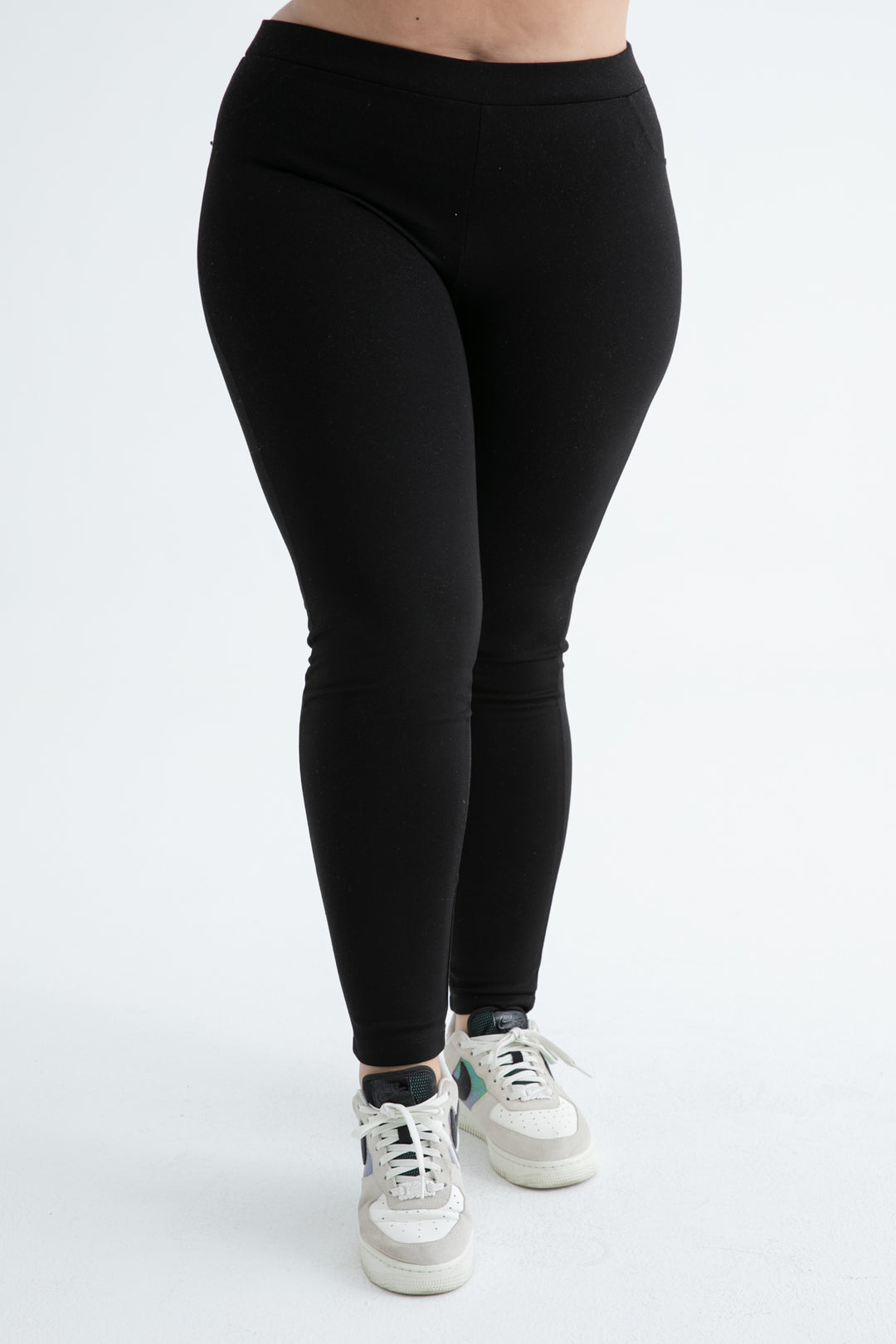 MPL Women's Plus Size Pocketed Leggings 0708 - Temascal