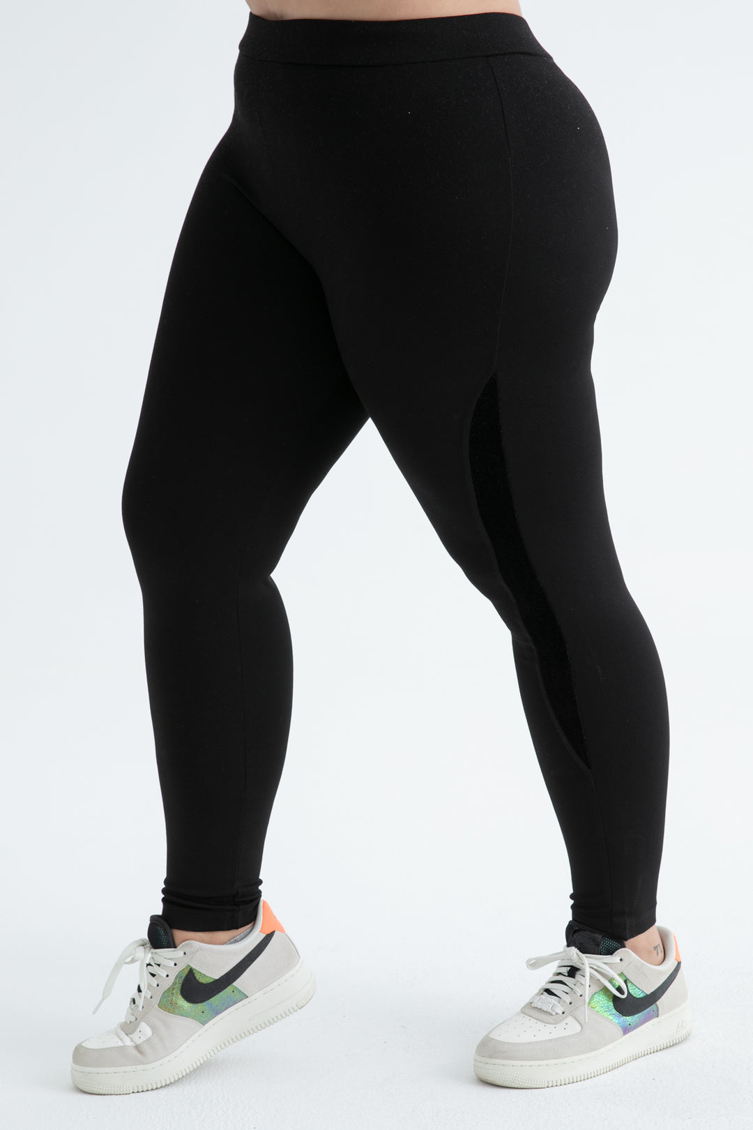 MPL Women's Plus Size Velvet Leggings - Cedar Rapids