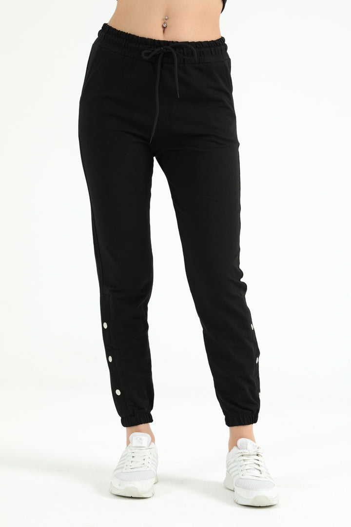MPL Women's Cuffed Sweatpants with Studs 3004 - De Bilt