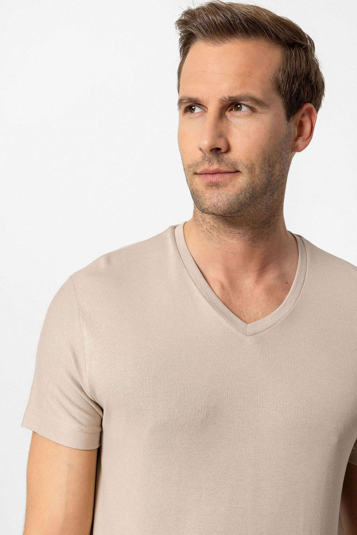 ANT Basic V-Neck Men's T-Shirt - Logroño