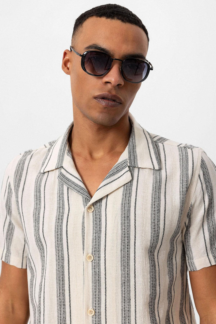ANT Camp  Collar Striped Short Sleeve Men's Shirt - Túxpam de Rodríguez Cano