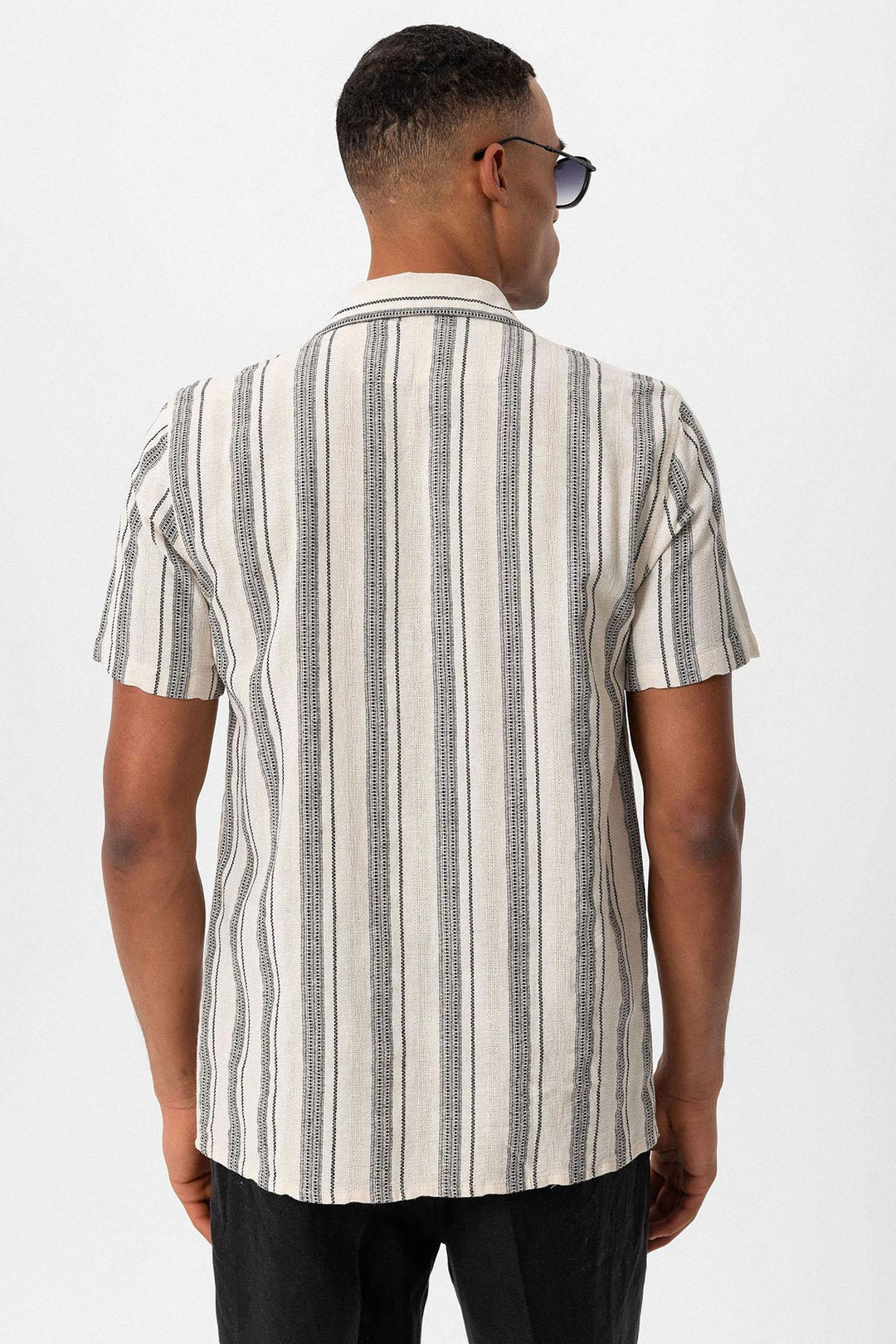 ANT Camp  Collar Striped Short Sleeve Men's Shirt - Túxpam de Rodríguez Cano