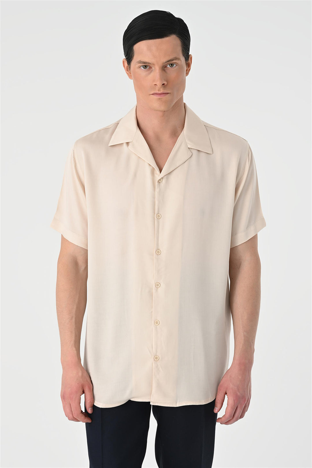 ANT Oversized Short Sleeve Men's Shirt with Applique Collar - Eastleigh