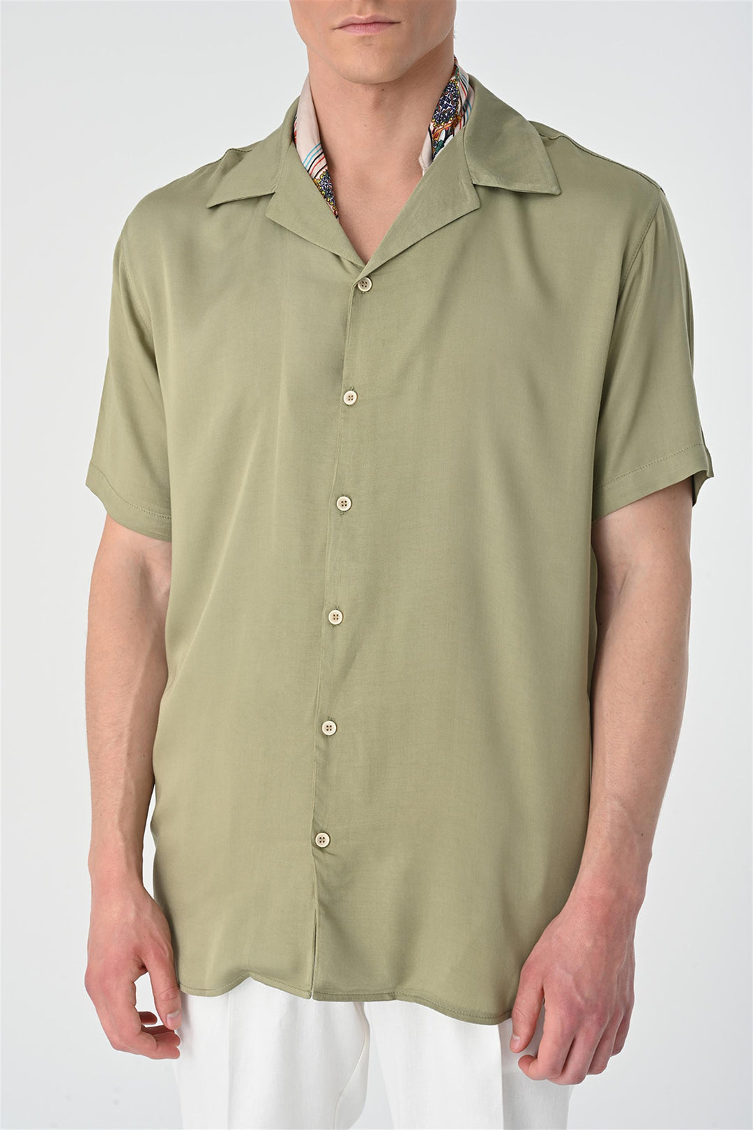 ANT Oversized Short Sleeve Men's Shirt with Applique Collar - Níkaia