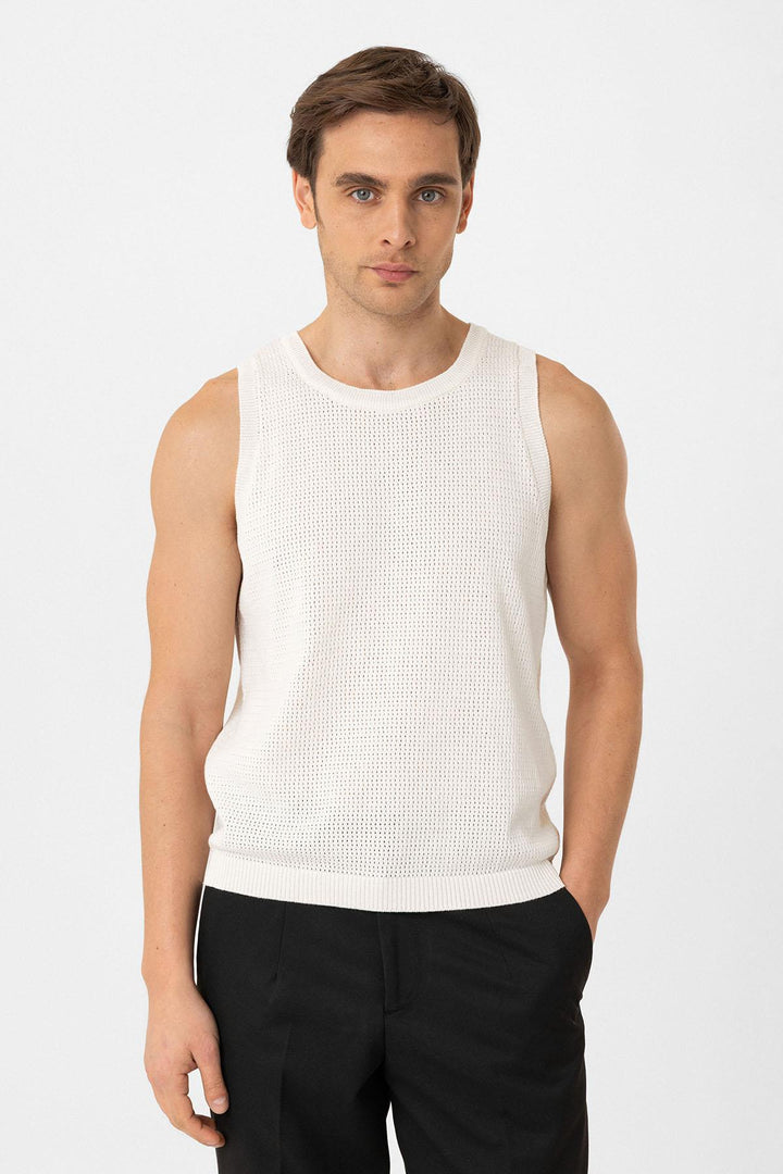 ANT Antioch White Knitted Texture Men's Tank Top - Moncton