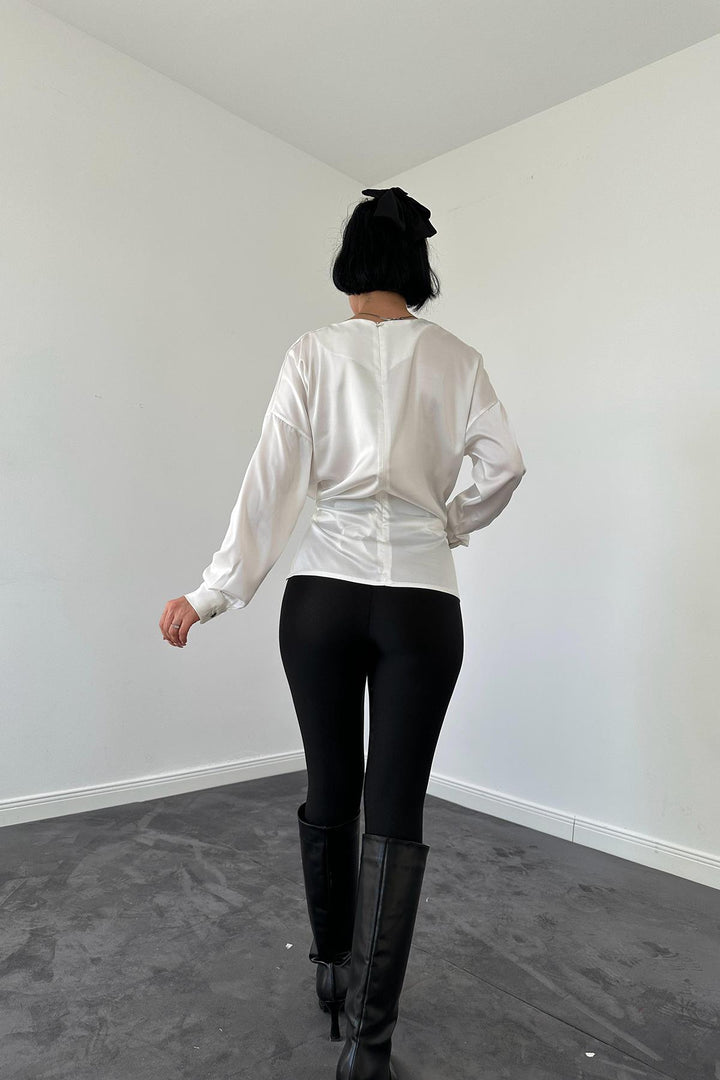 ELS Bicycle Collar Blouse - White - Dordrecht