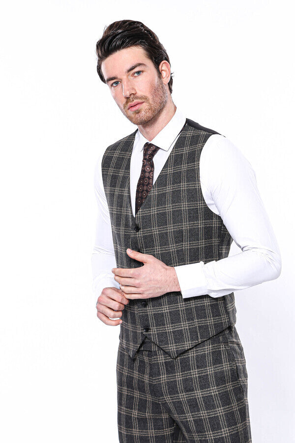 WSS Black Plaid Men Vest  - Suharekë