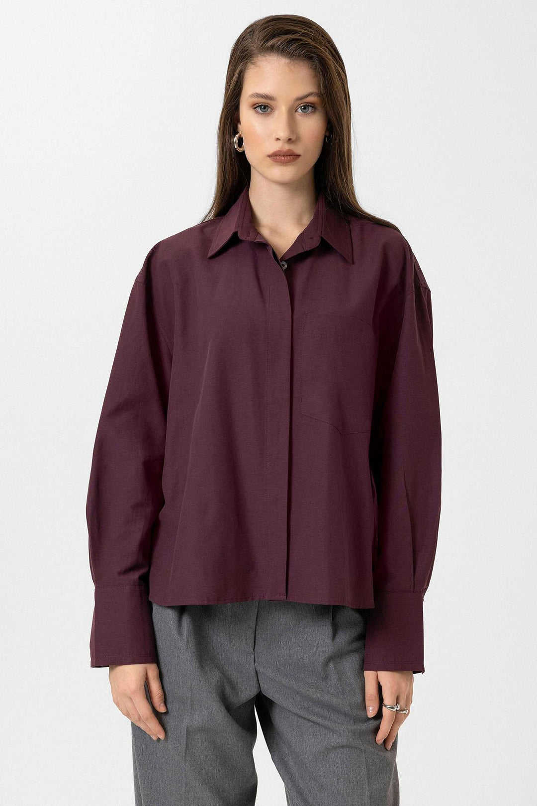 ANT Antioch Bordeaux Women's Basic Poplin Shirt - Goshen