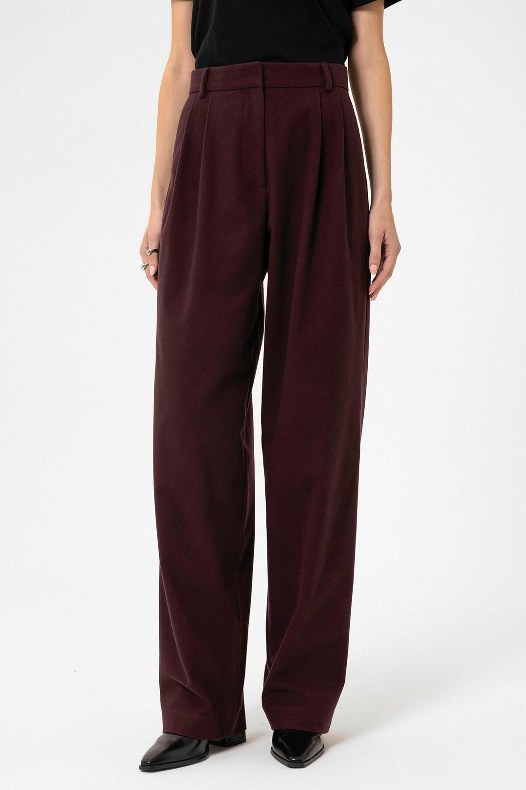 ANT Antioch Bordeaux Women's High Waist Pants with Detailed Straight Fit. - Pocatello