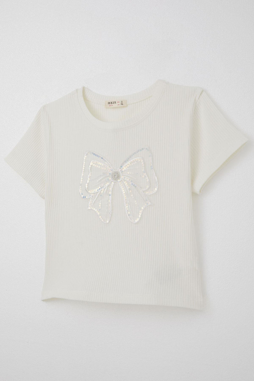 BRE Breeze Girl Child Crop T-Shirt with Bow Emblem Accessory, 94 Years, Ecru - Rheine