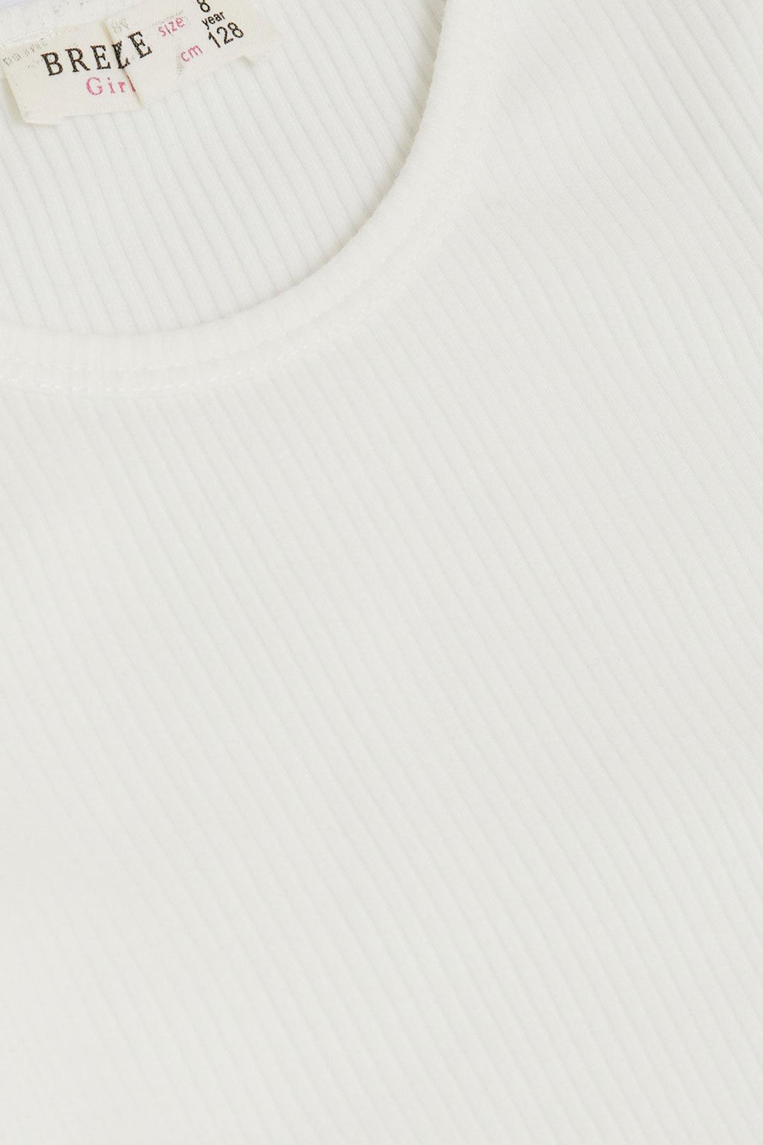BRE Breeze Girl Child Crop T-Shirt with Belly Neckline Detail, 84 Years, Ecru - Covilhã