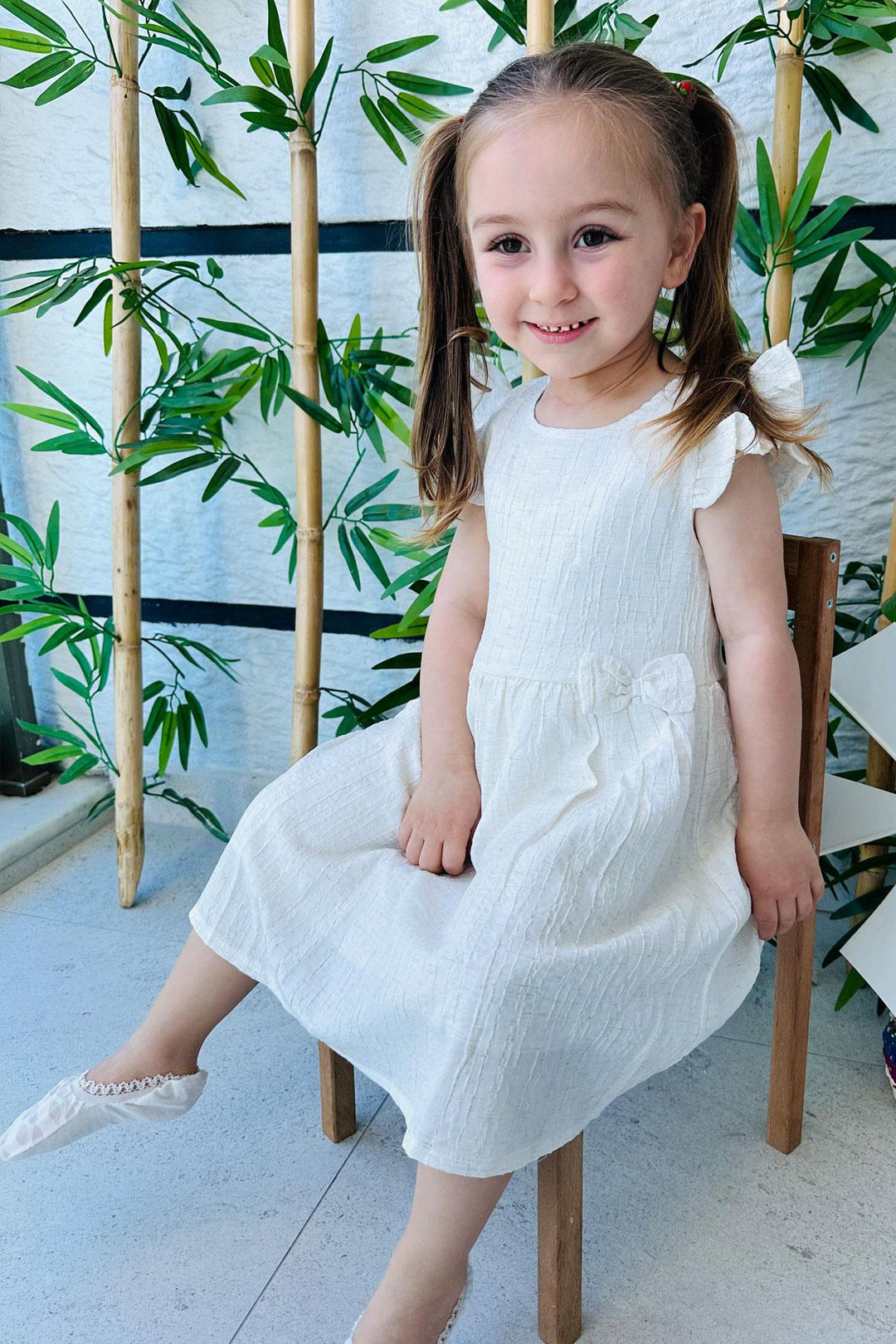 BRE Breeze Girl's Dress with Bow Sleeves Frilled 3-7 Years, Ecru - Enerhodar