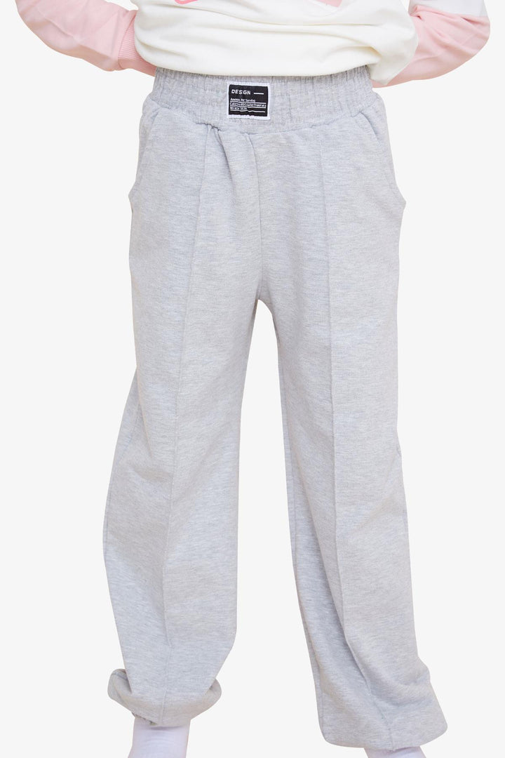 BRE Breeze Girl's Sweatpants with Elastic Waistband and Cuffs, Elastic Pocketed 94 Years, Light Grey Melange - Autlán de Navarro