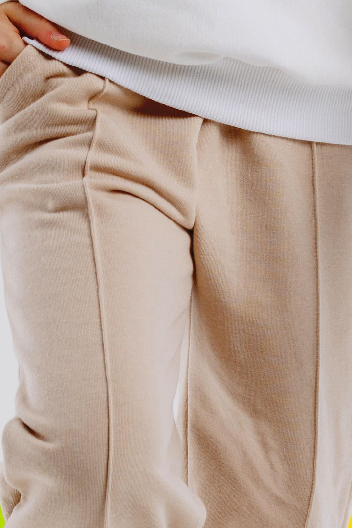 BRE Breeze Girl's Sweatpants with Elastic Waistband and Cuffed Hem, Elastic Pocketed, 94 Years, Beige. - Assen