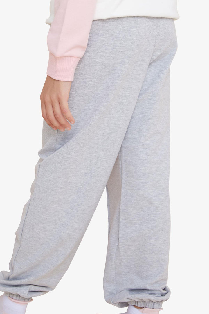 BRE Breeze Girl's Sweatpants with Elastic Waistband and Cuffs, Elastic Pocketed 94 Years, Light Grey Melange - Autlán de Navarro