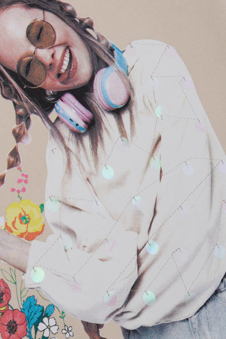 BRE Breeze Girl Child Sweatshirt Great Girl Printed with Flower 94 Years, Beige - Cleveland