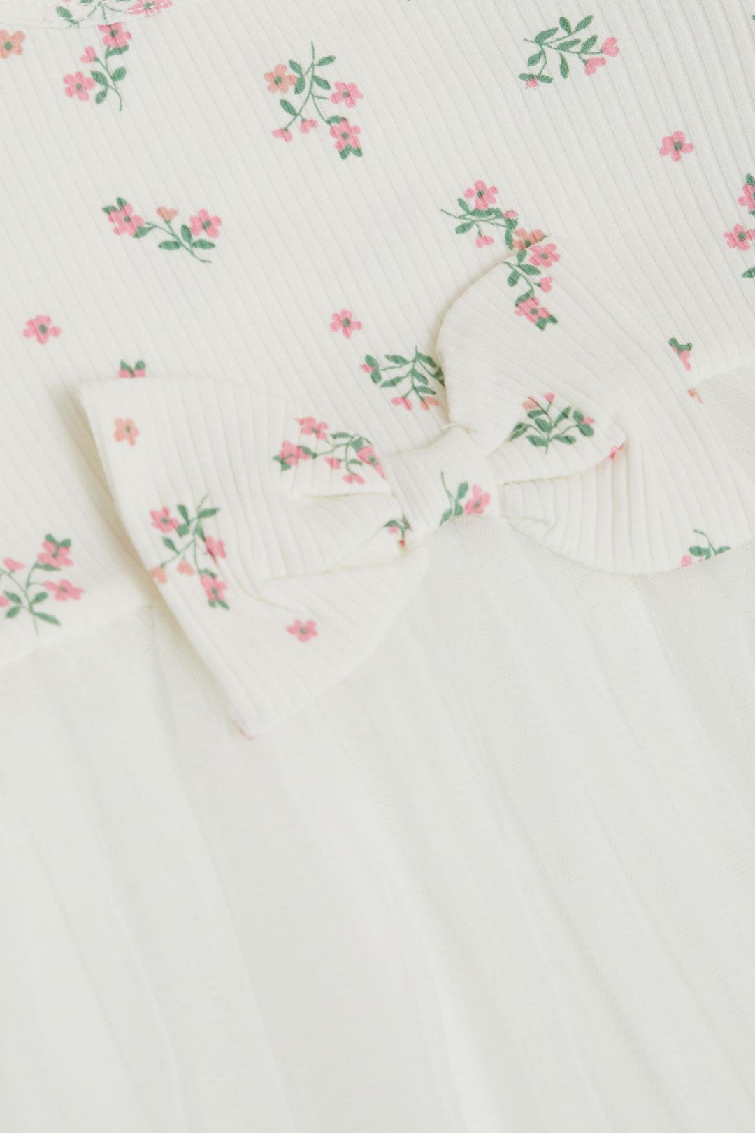 BRE Breeze Girl Child Long Sleeve Dress with Flower Pattern Ruffled Bow 3-7 Years, Ecru - West Sacramento