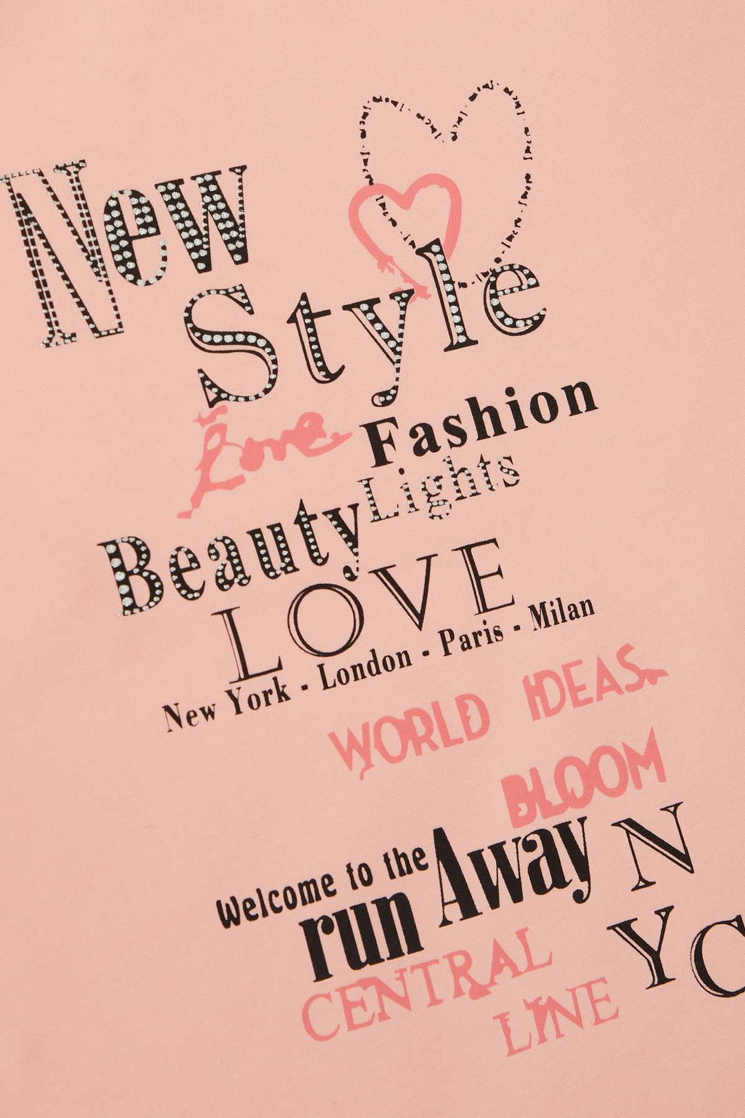 BRE Breeze Girl Child Long Sleeve T-Shirt Fashion Themed Printed 62 Years, Salmon - Padova