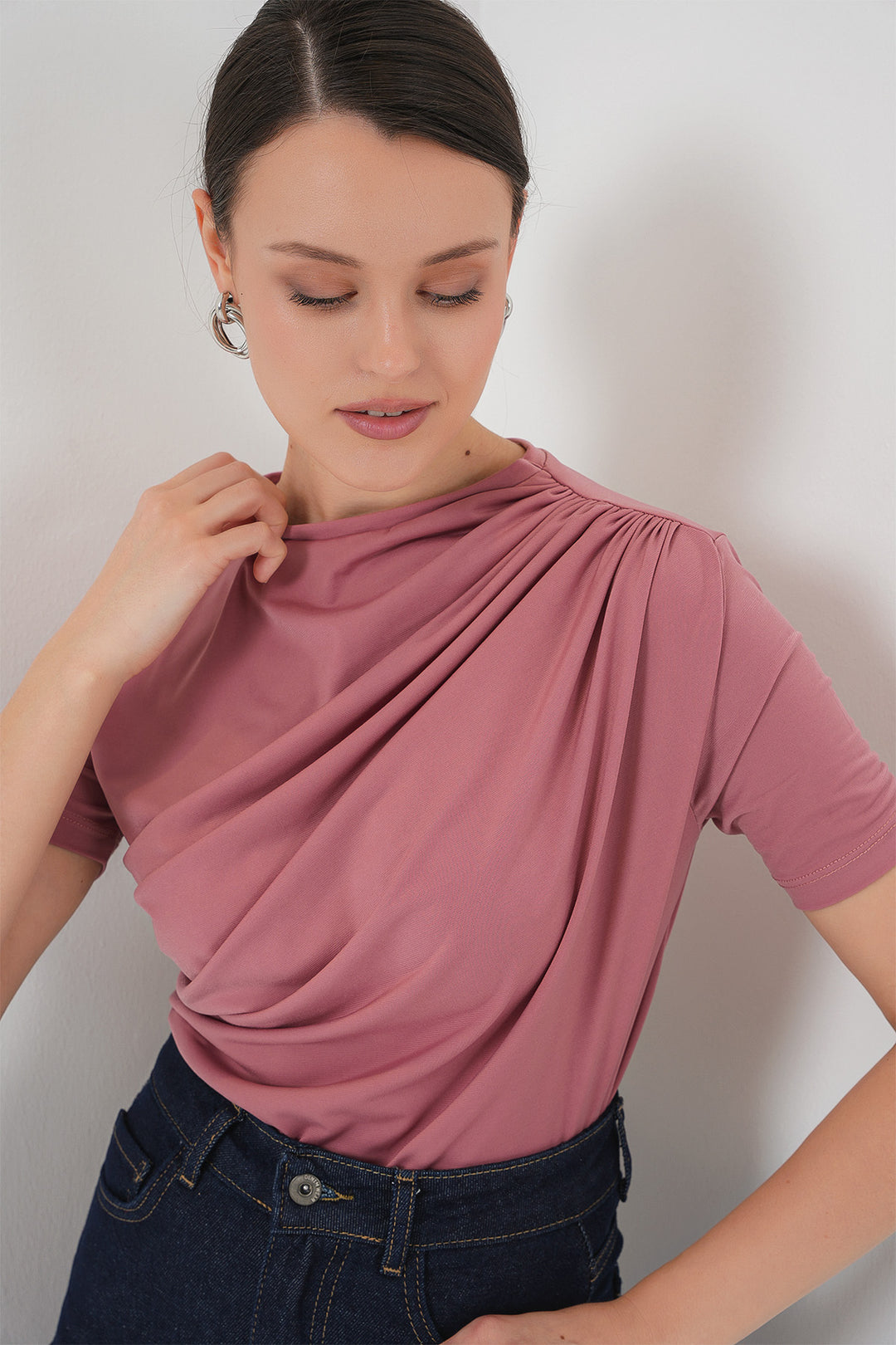 BGD Women Ruffle Detailed Short Sleeve Sandy Blouse 945 - Rose Pink - Ovar