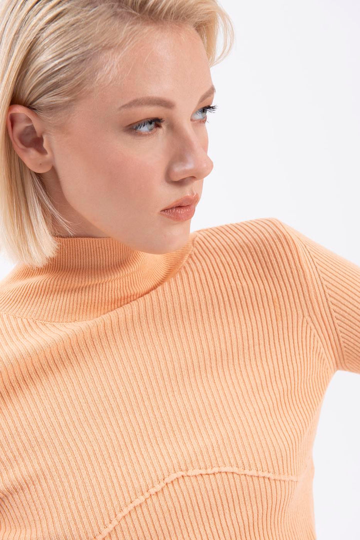 BSL Women High neck knitted blouse - Courbevoic