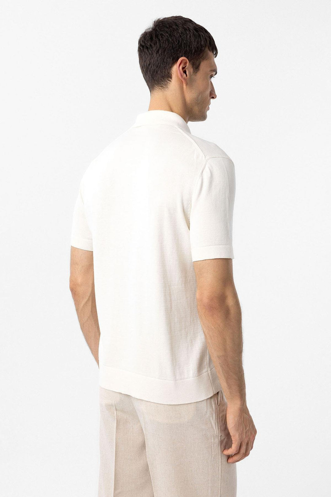 ANT Antioch Ecru 100% Cotton Crew Neck Sweater T-Shirt - Kirkcaldy