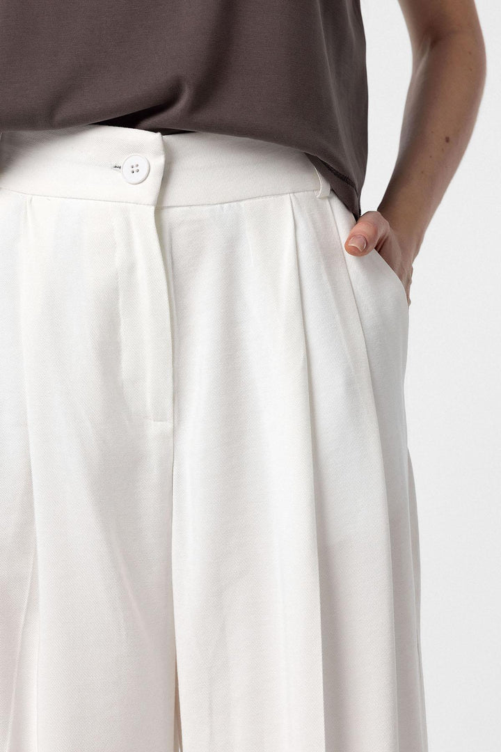 ANT Antioch Ecru Double Pleated Women's Pants - Pärnu