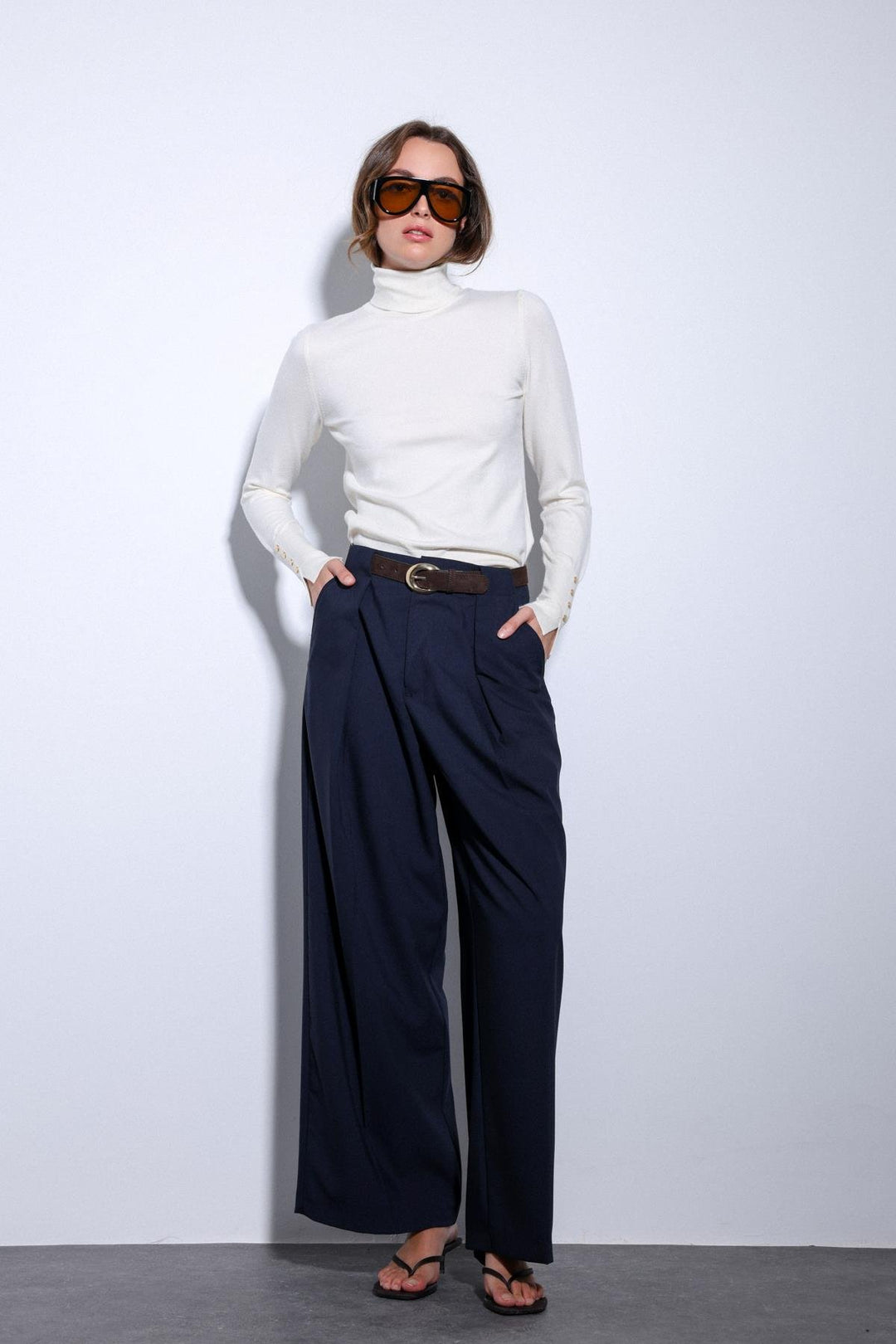 ANT Antioch Ecru Turtleneck Sweater - Backnang