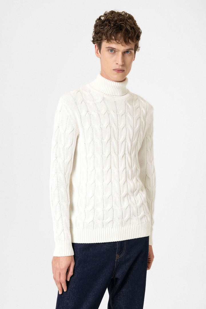 ANT Antioch Ecru Hair Braided Men's Sweater - Acambay