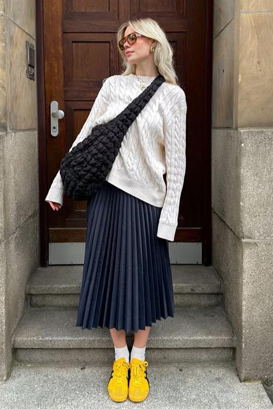 MDX Navy Blue Pleated Women's Skirt MG2318 - Elk Grove