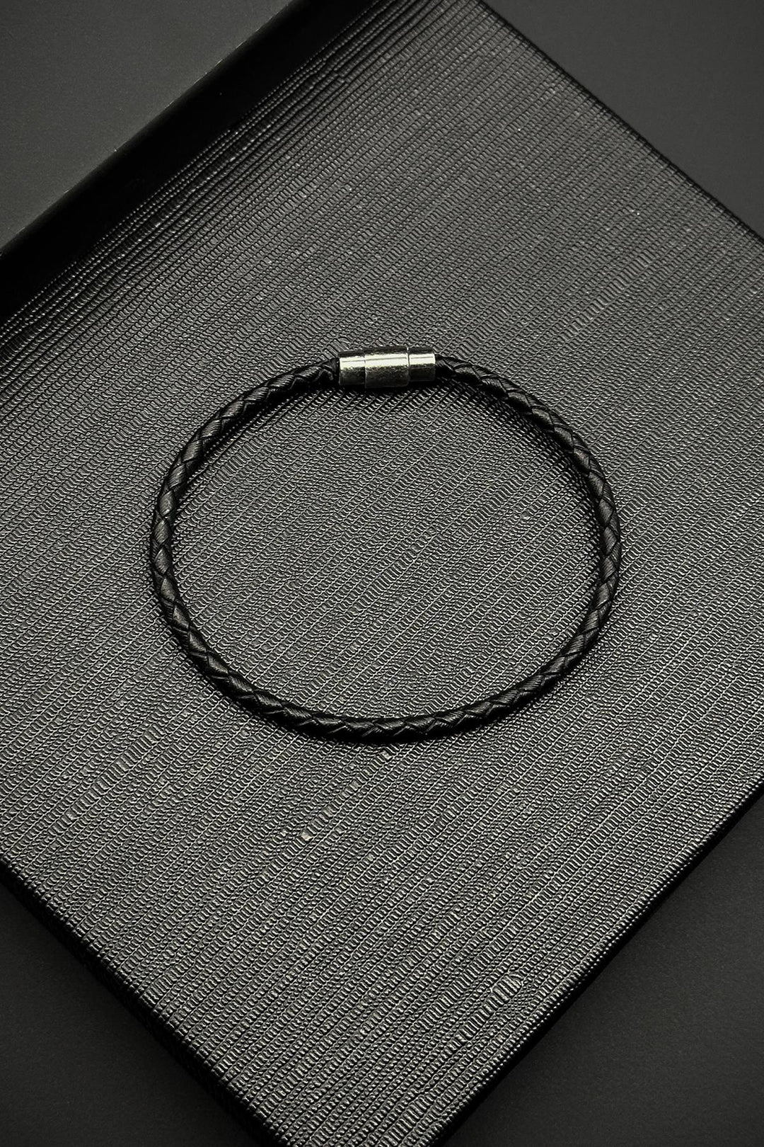 NVM FRNCH 100% Leather Black Color Magnetic Men's Bracelet FRJ12230-3230-S - Spalding