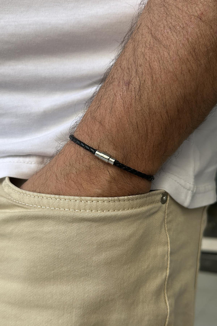 NVM FRNCH 100% Leather Black Color Magnetic Men's Bracelet FRJ12230-3230-S - Spalding