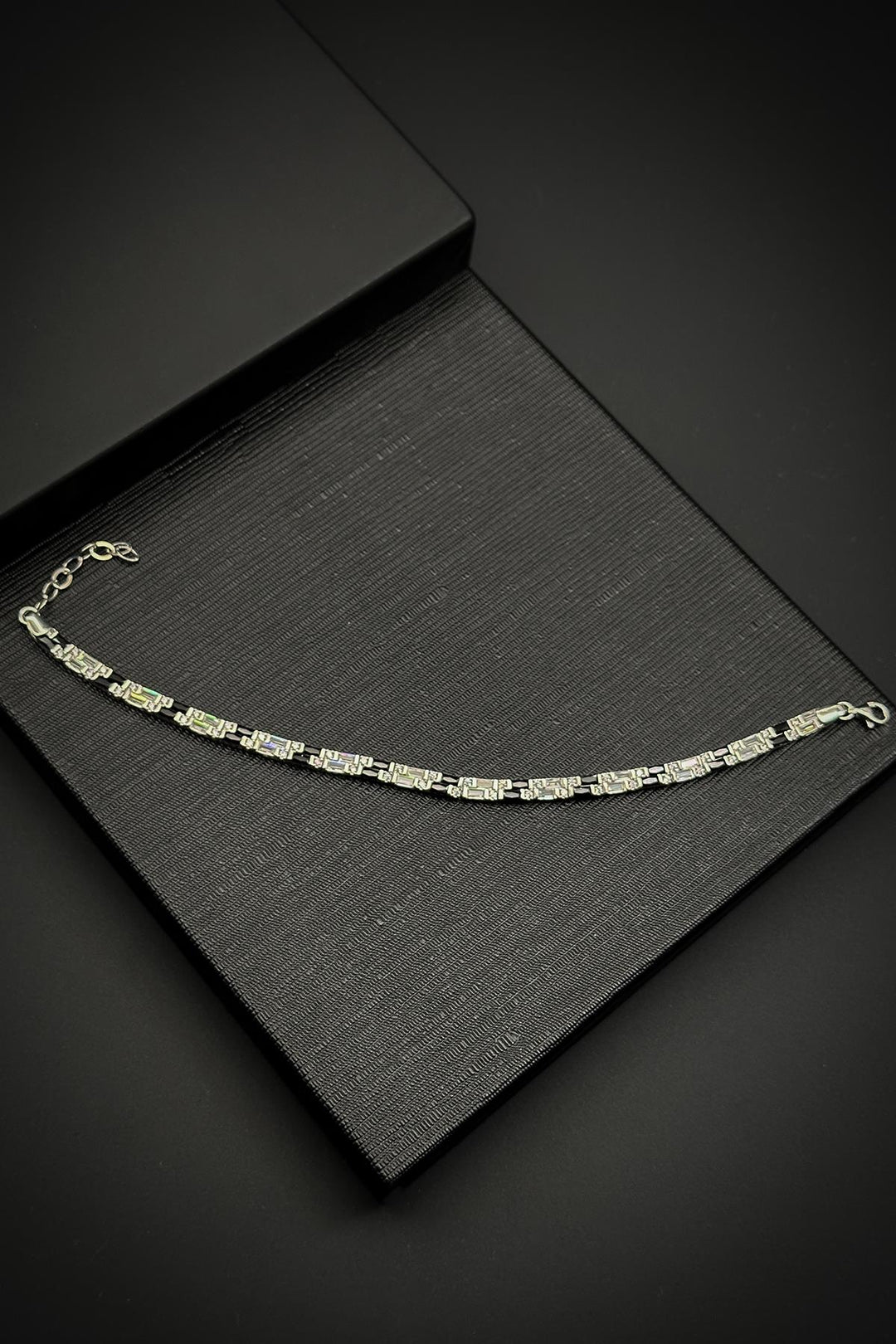 NVM FRNCH 925 Sterling Silver Black-White Colored Zircon Stone Tennis Men's Bracelet FRJ11908-2008-SB2 - Ensenada