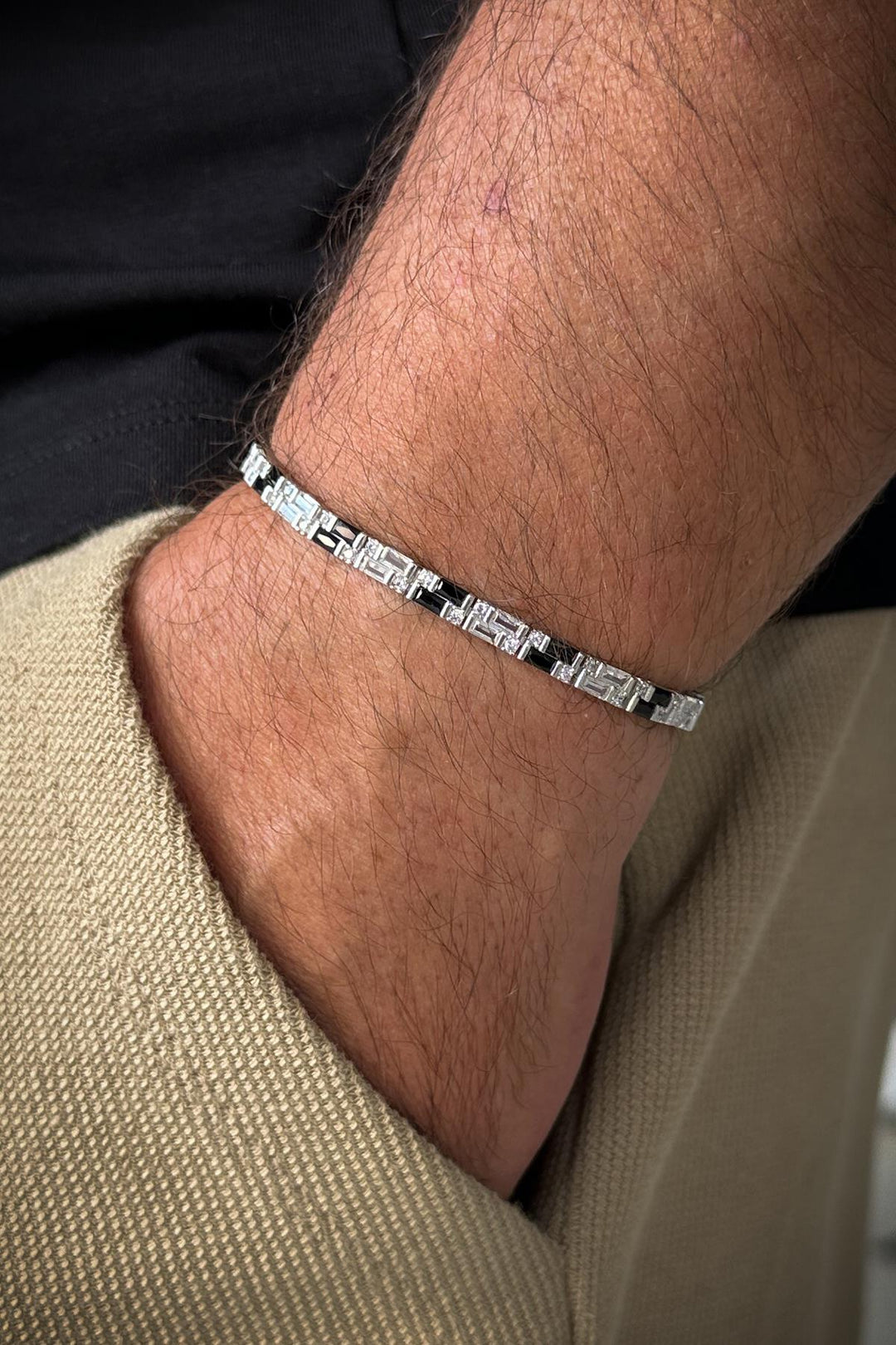 NVM FRNCH 925 Sterling Silver Black-White Colored Zircon Stone Tennis Men's Bracelet FRJ11908-2008-SB2 - Ensenada