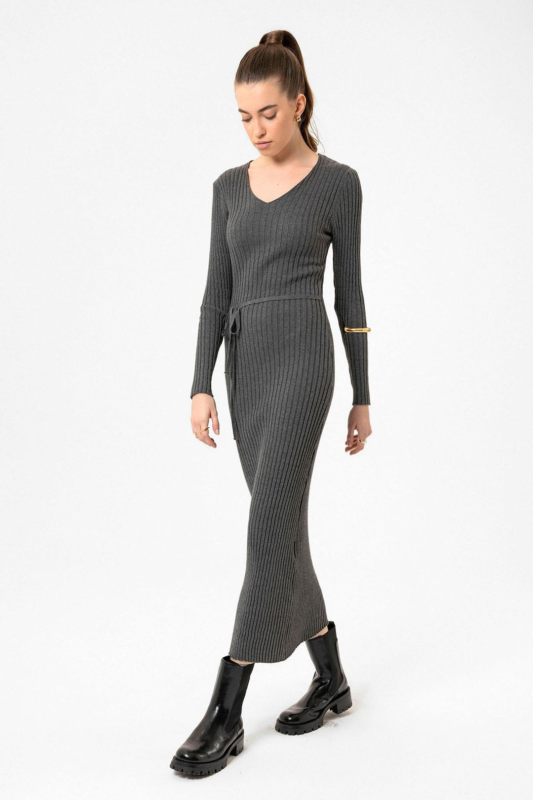 ANT Antioch Gray Women's Ribbed Midi Knit Dress - Channelview