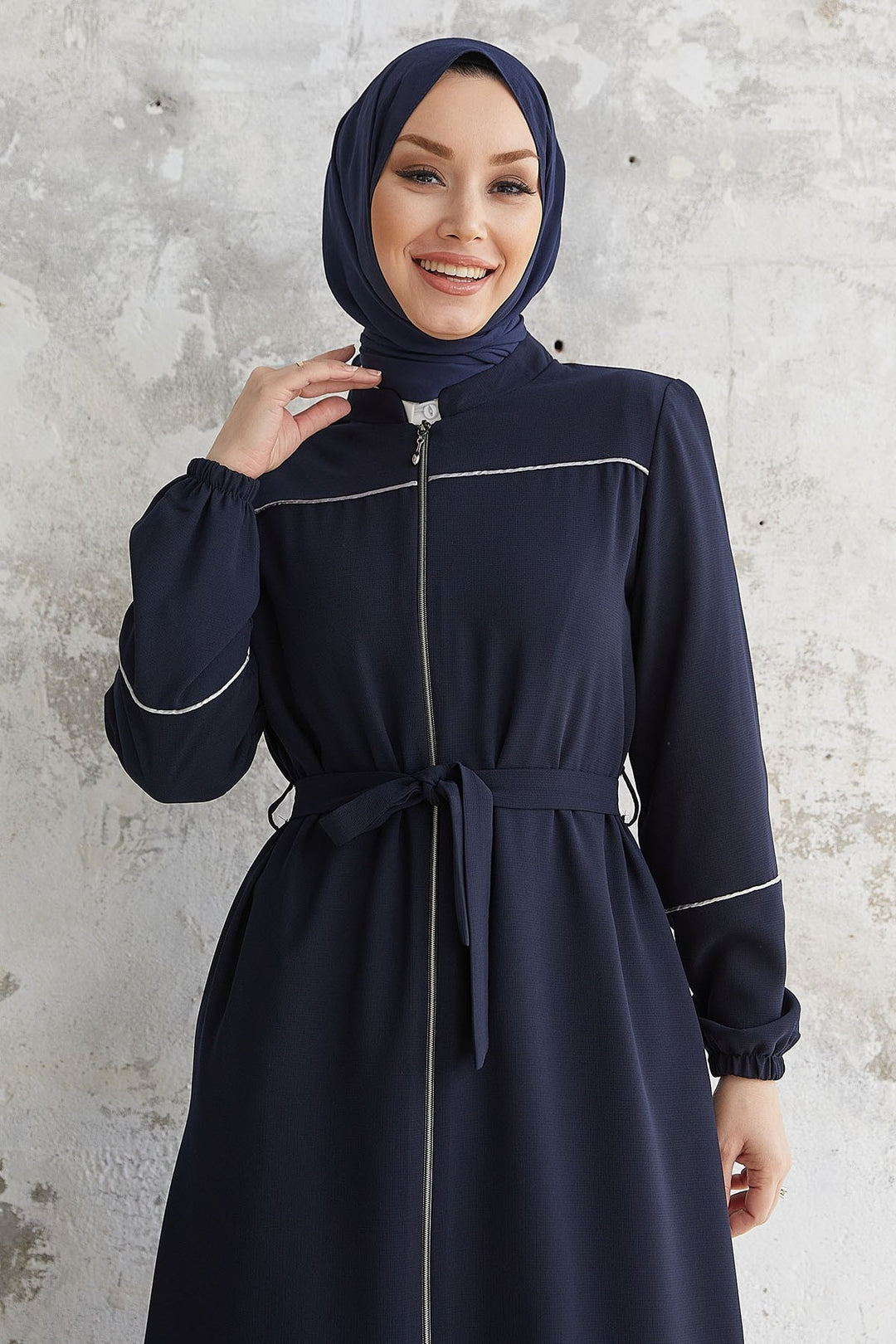 MDS Women Milena Belt Detail Belted Abaya - Navy - Parla