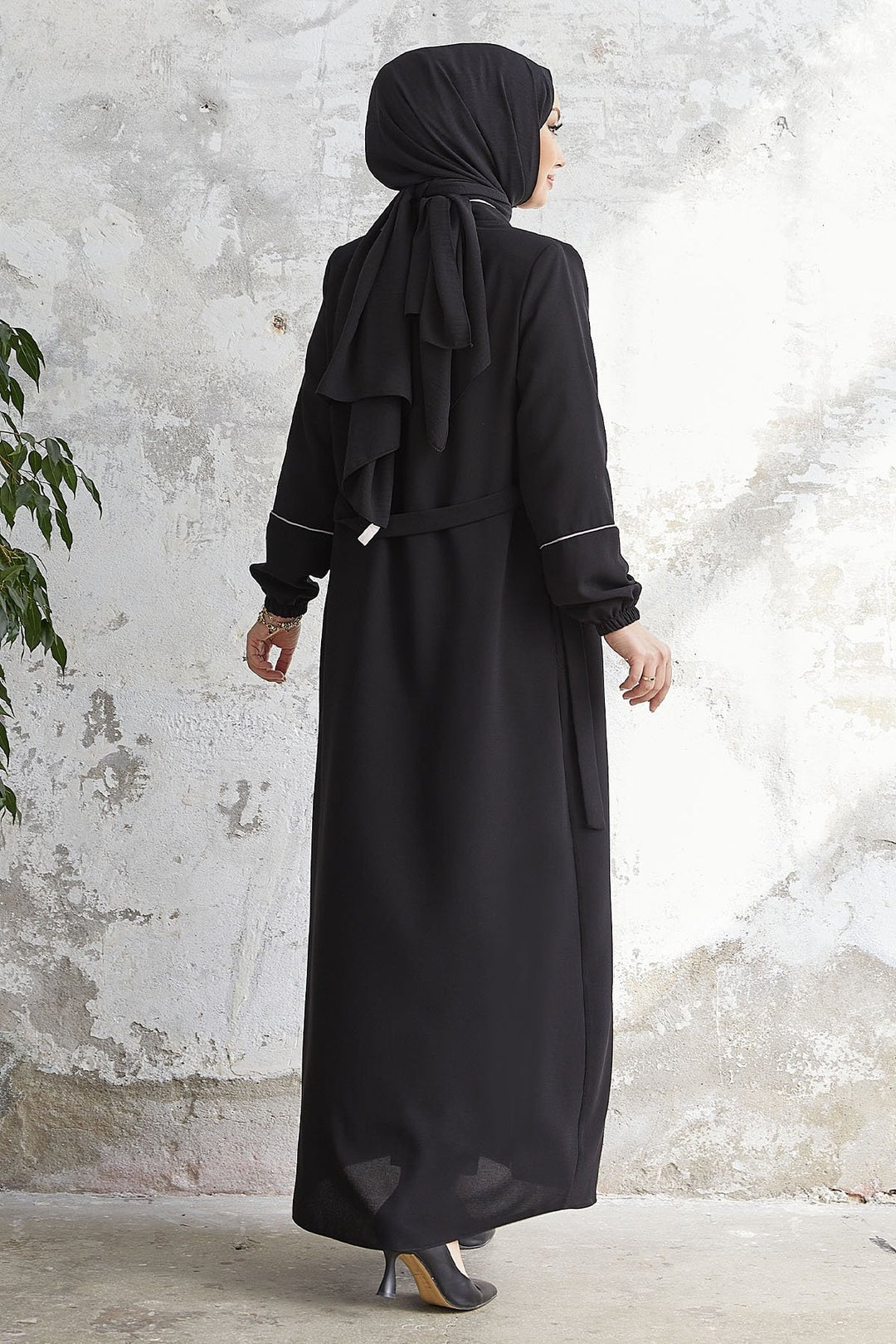 MDS Women Milena Belt Detail Belted Abaya - Black - Chalkída