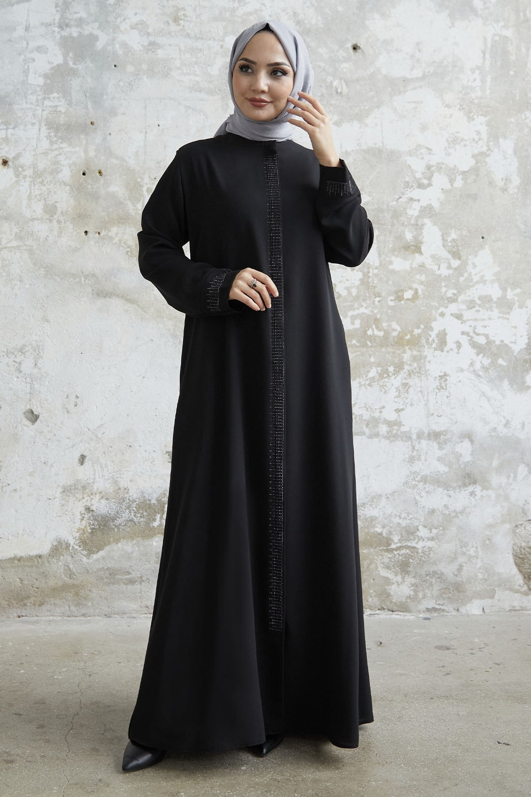 MDS Women Stone Robe Detailed Abaya - Black - Saint-Malo