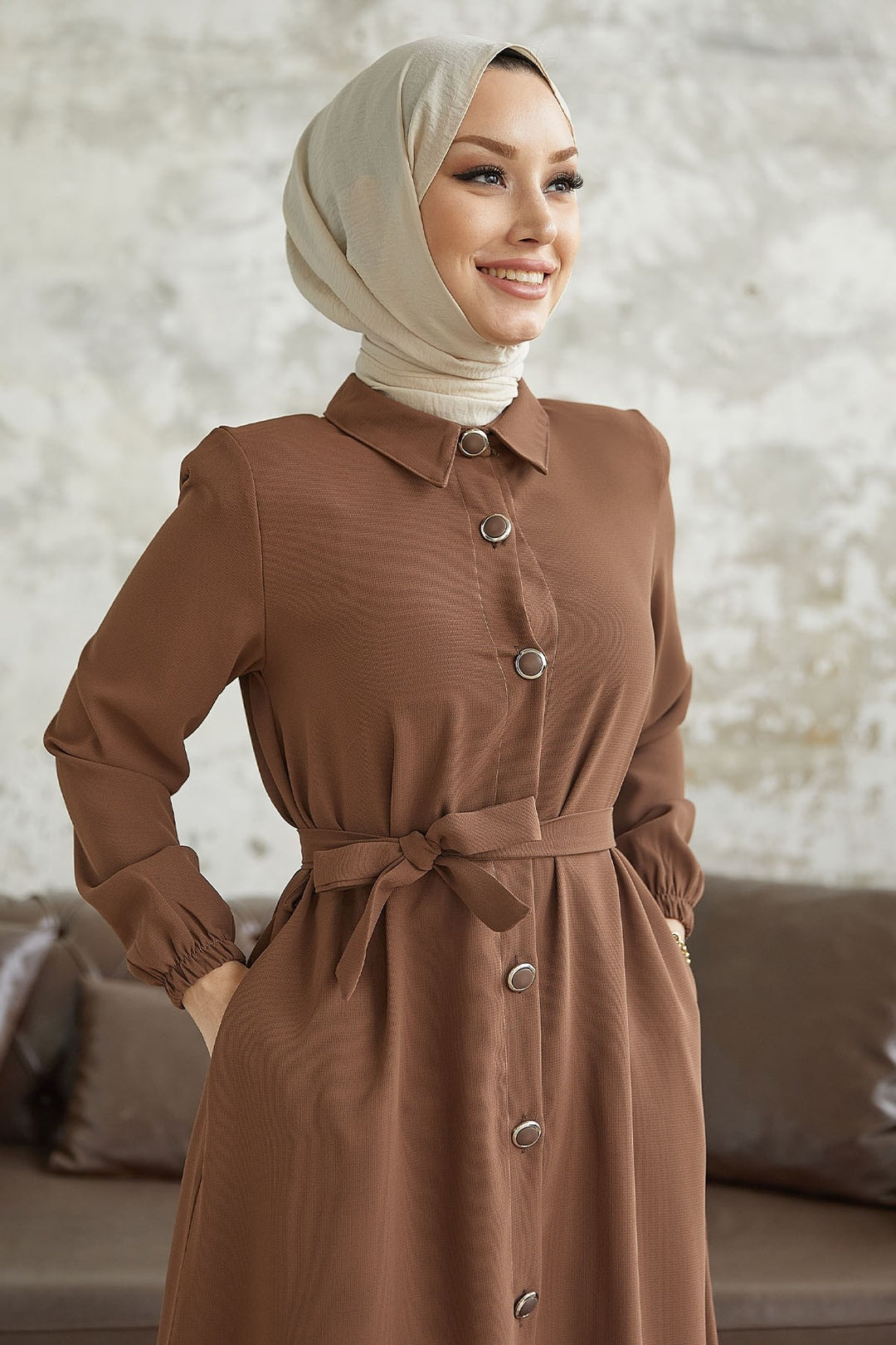 MDS Women Linny Buttoned Shirt Collar Abaya - Brown - Sfântu-Gheorghe