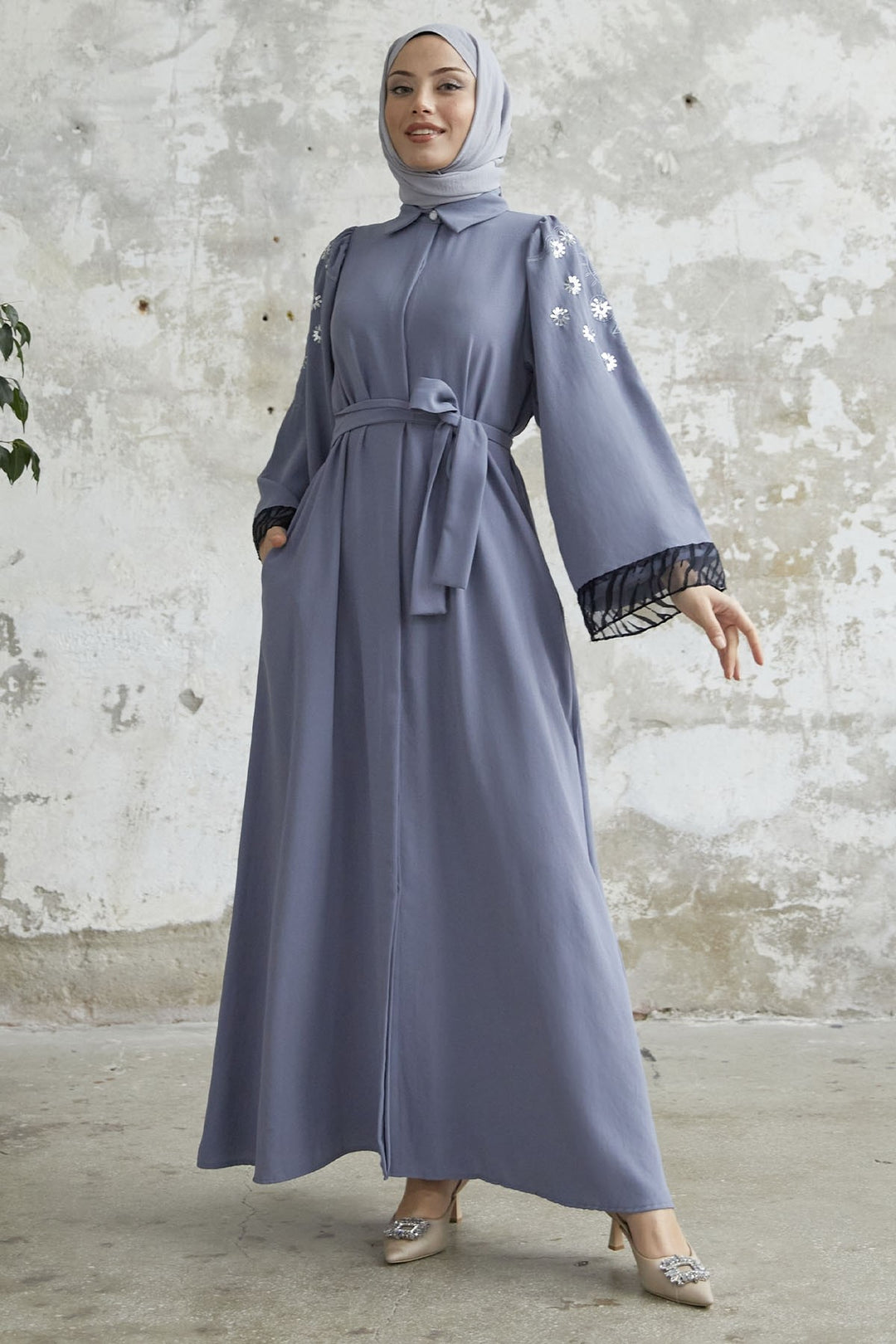 MDS Women Cashmere Embroidered Sleeve Abaya - Gray - Nijkerk