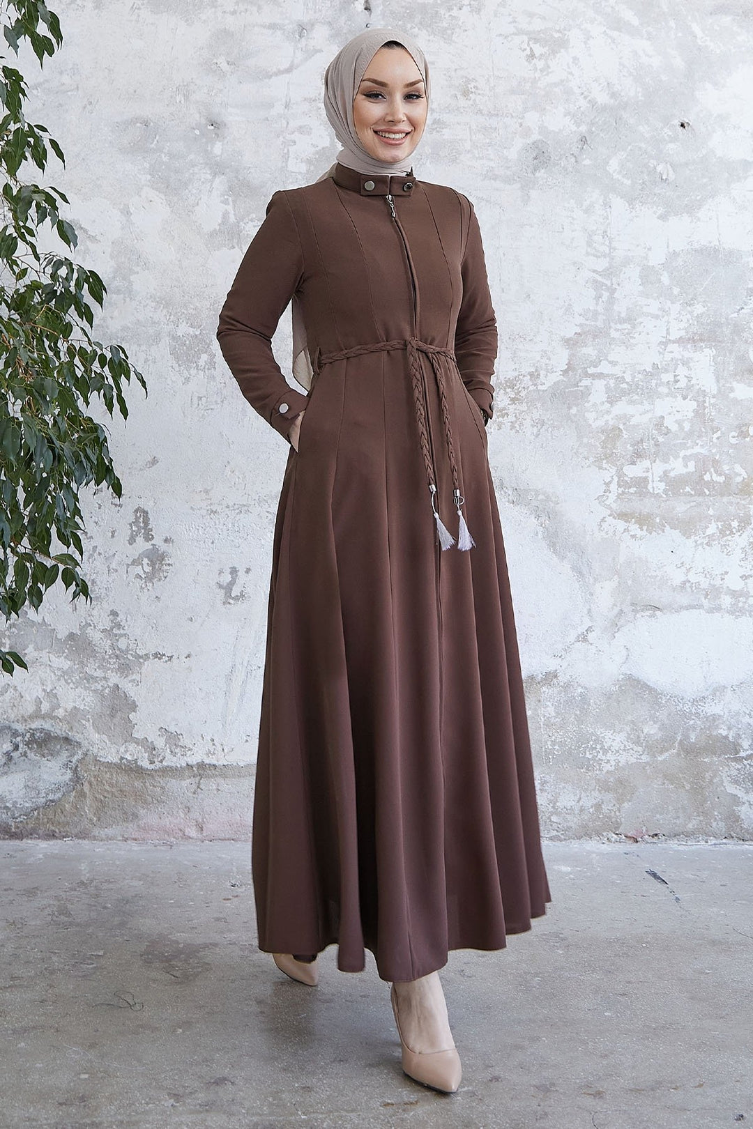 MDS Women Buttoned Belted Abaya with Pleated Collar - Brown - Teziutlan