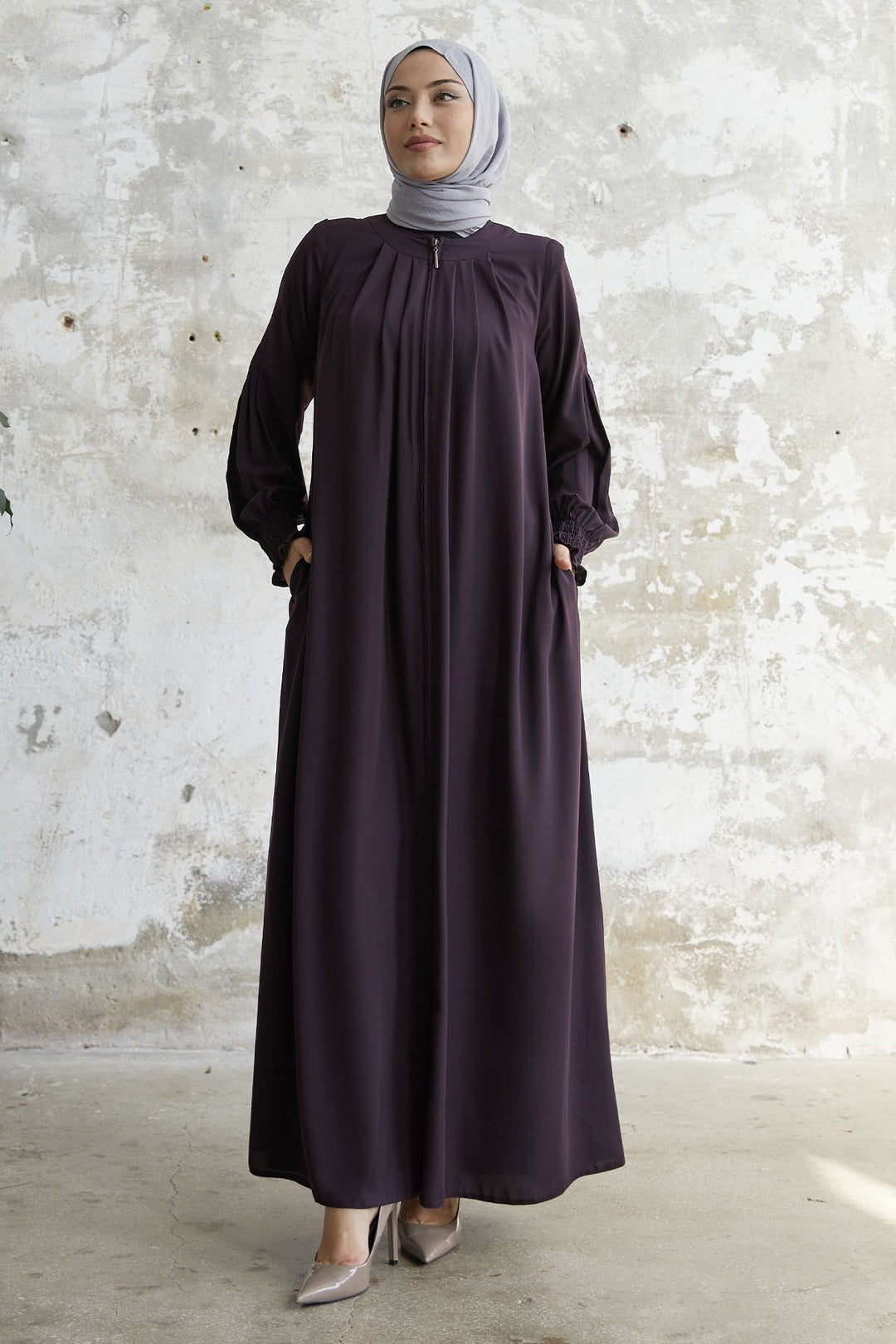 MDS Women Pleated Detail Ruched Abaya - Plum - Edina