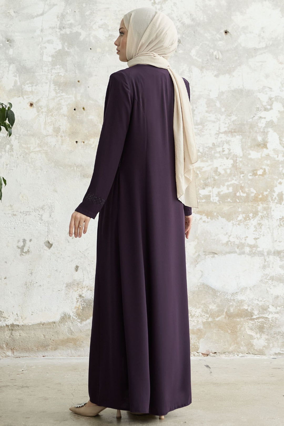 MDS Women Stone-embellished Abaya with Collar and Sleeves - Purple - Santa Cruz Xoxocotlán