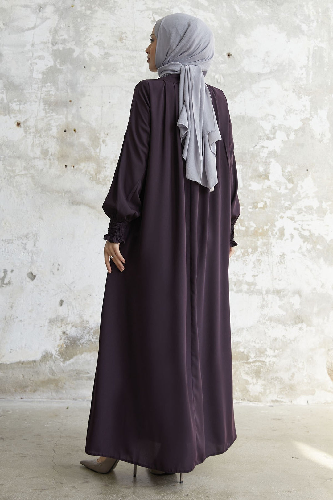 MDS Women Pleated Detail Ruched Abaya - Plum - Edina