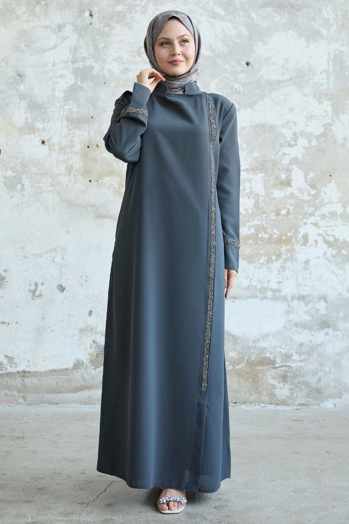 MDS Women Stone-embellished Anthracite Abaya with Collar and Front Scarf - Ciudad Constitución