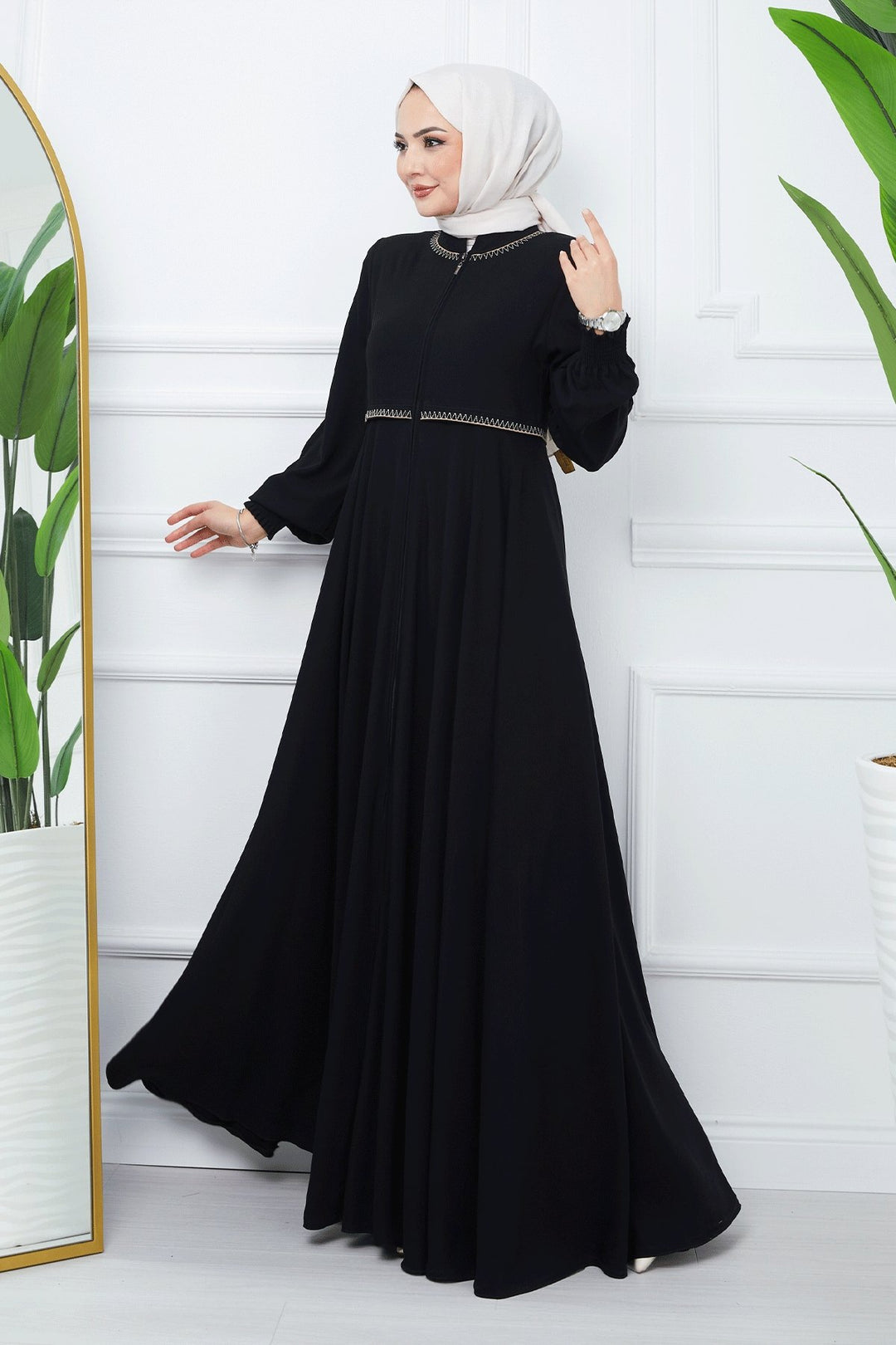 MDS Women Embroidered Mevlana Fabric Abaya - Black - Montgomery