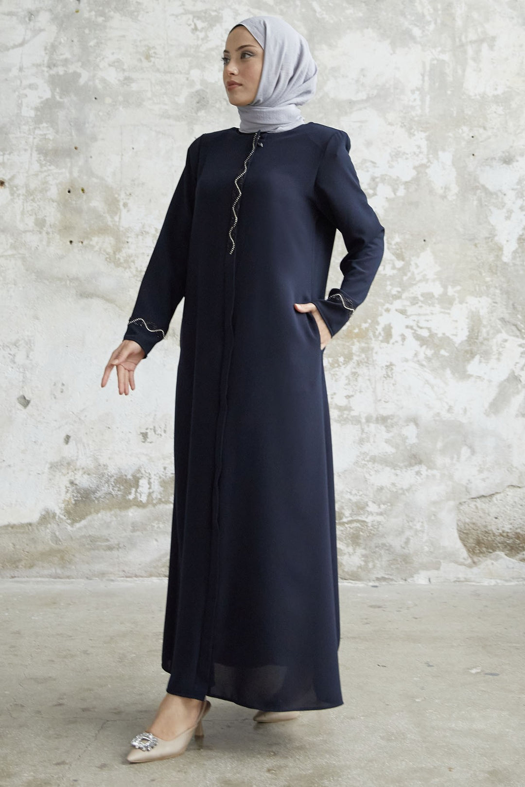 MDS Women Spiral Stone Detailed Honeycomb Abaya - Navy Blue - Springfield