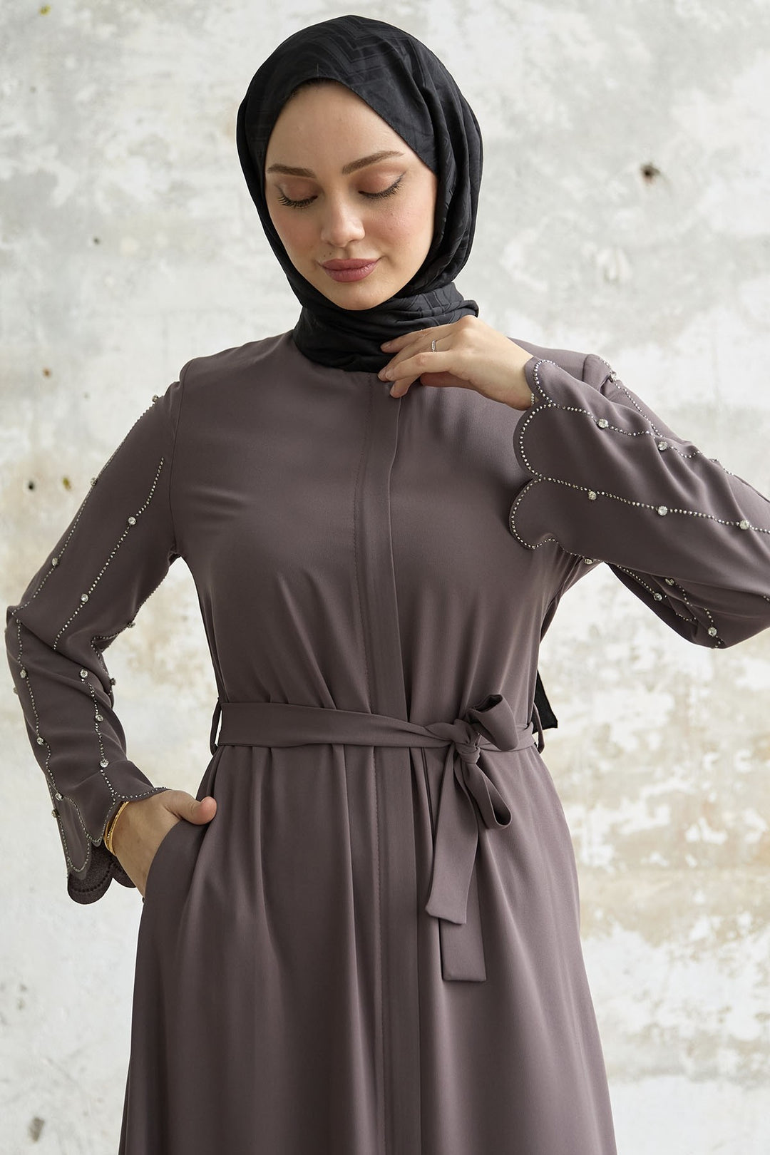 MDS Women Sleeves Stone Processing Abaya - Milky Coffee - Diamond Bar