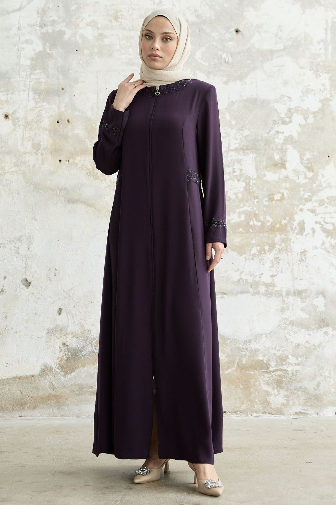 MDS Women Stone-embellished Abaya with Collar and Sleeves - Purple - Santa Cruz Xoxocotlán