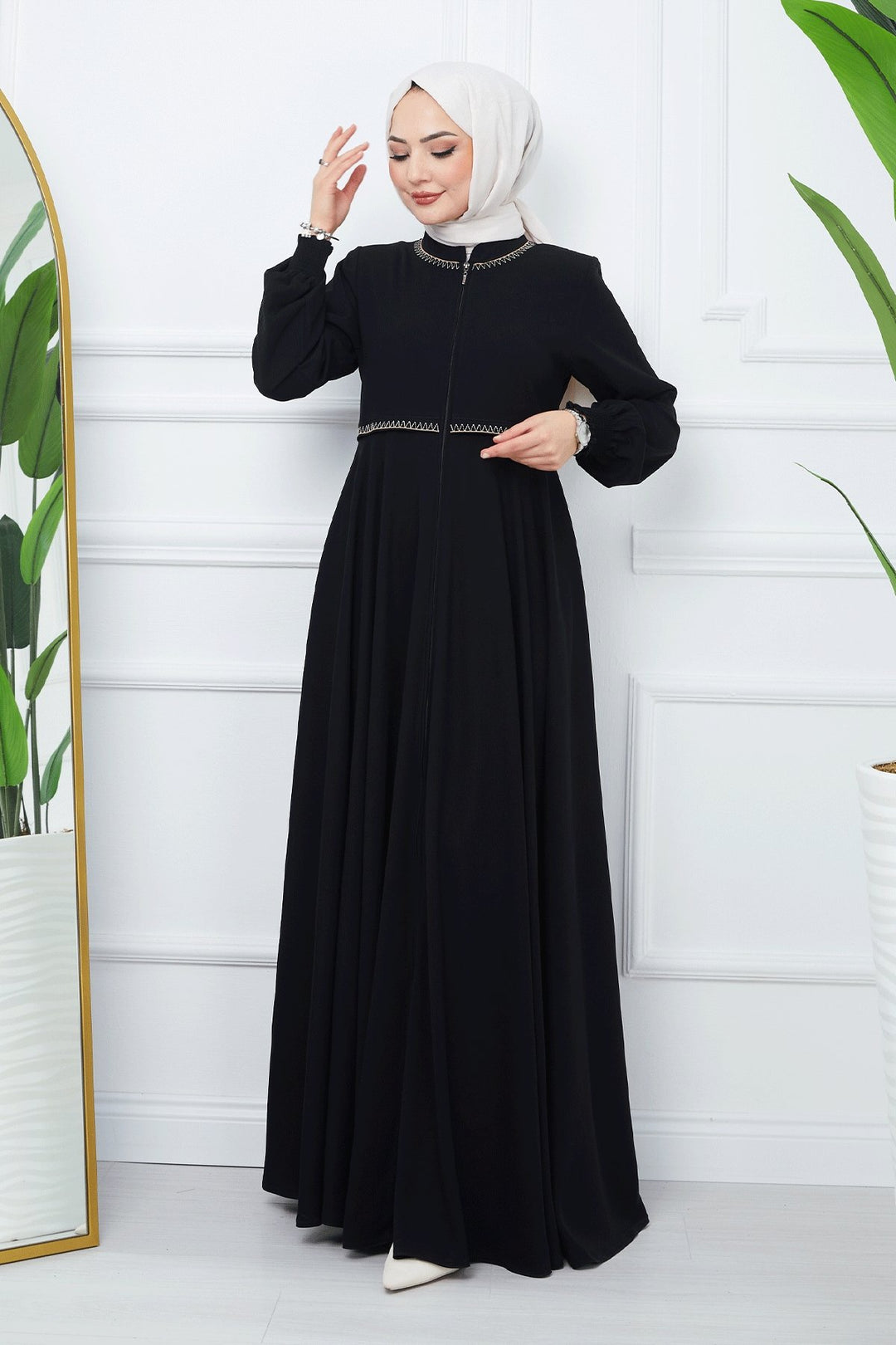 MDS Women Embroidered Mevlana Fabric Abaya - Black - Montgomery